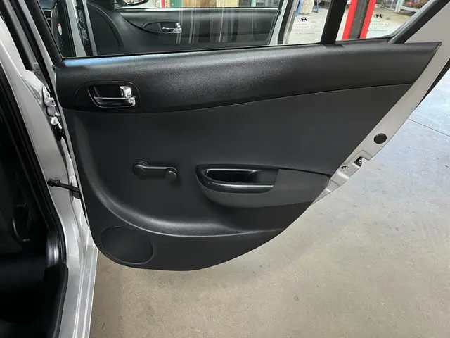 Hyundai i20 1.2i i-Deal 2014 Benzine 25