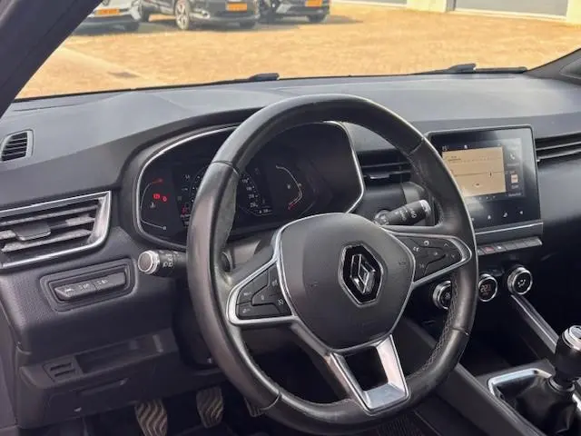 Renault Clio TCe 90 Intens 2020 Benzine 12