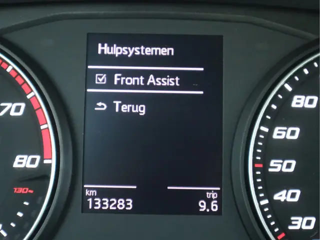 SEAT Arona 1.0 TSI Style Business 2019 Benzine 39