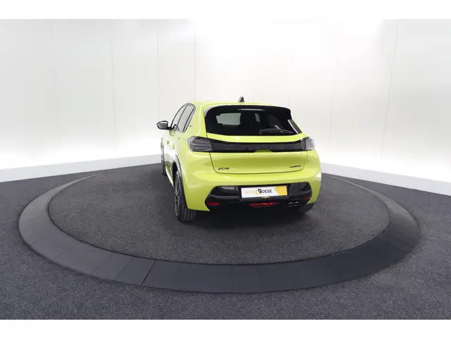 Peugeot 208 Hybrid 136 e-DCS6 GT 2024 Hybride Benzine 12