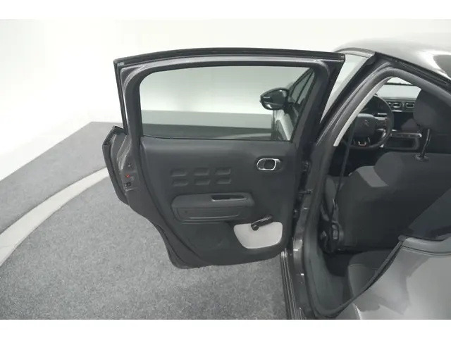 Citroën C3 PureTech 110 Feel 2023 Benzine 59