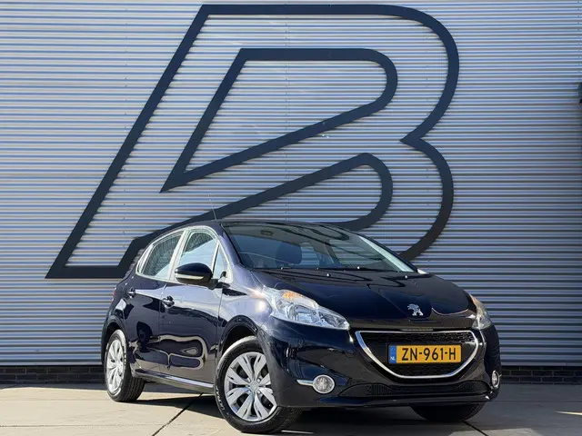 Peugeot 208 1.2 PureTech Blue Lease 2015 Benzine 5