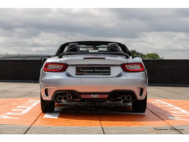Fiat 124 Spider 1.4 MultiAir Turbo Abarth 2018 Benzine 7