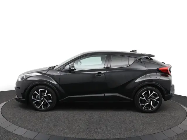 Toyota C-HR 3