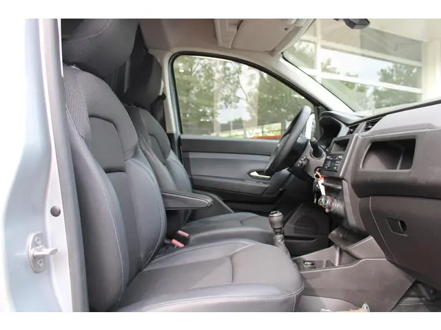 Renault Express 1.5 dCi 75 Comfort 2022 Diesel 24