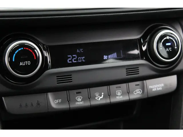 Hyundai Kona 1.0 T-GDI ECC,TREKHAAK,NAVI 2020 Benzine 17