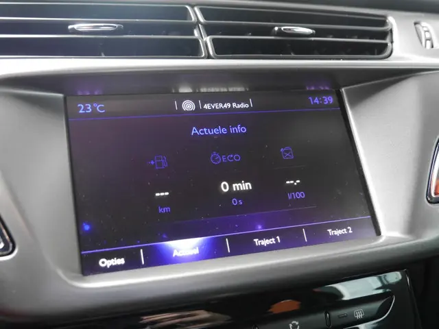 DS DS 3 1.2 PureTech So Chic 2017 Benzine 28