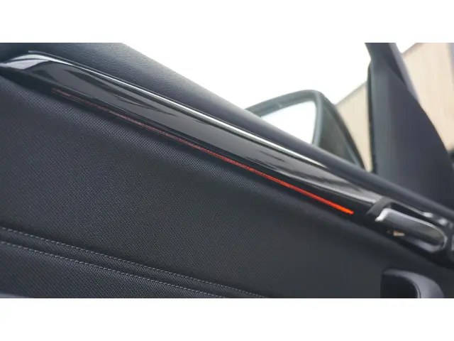 BMW X1 sDrive18i 140pk High Executive 2019 Benzine 41