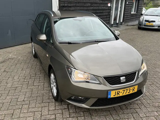 SEAT Ibiza ST 1.0 EcoTSI Style Connect 2016 Benzine 4