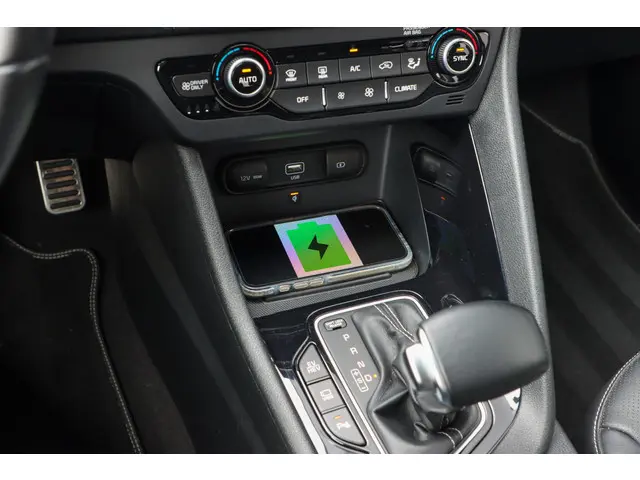 Kia Niro 1.6 GDi PHEV ExecutiveLine 2022 Hybride Benzine 33