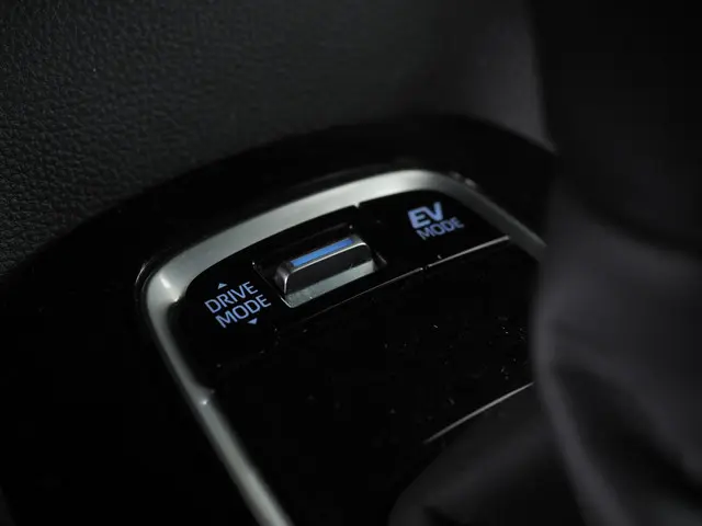 Toyota Corolla 2.0 Hybrid Executive 2019 Hybride Benzine 18