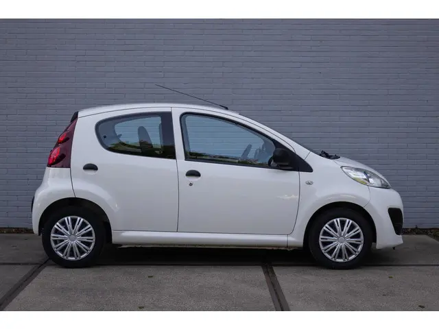 Peugeot 107 1.0 Facelift Airco 2014 Benzine 6