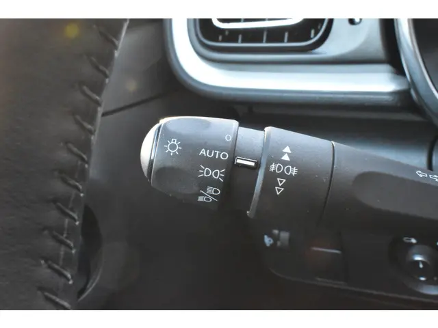 Citroën C3 PureTech 110 Shine. 2021 Benzine 15