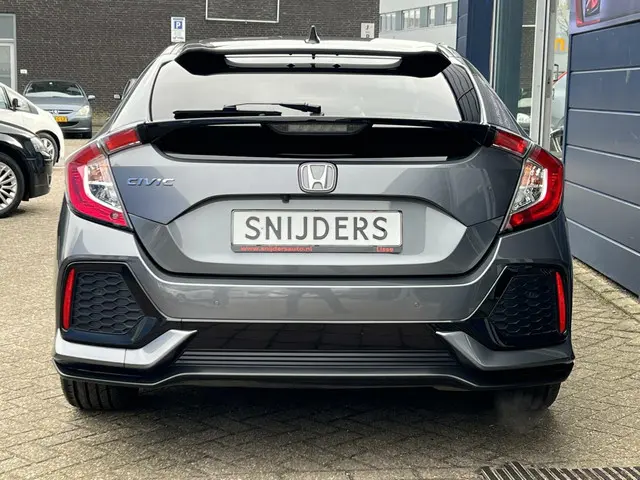 Honda Civic 1.0 i-VTEC Premium automaat 2017 Benzine 22