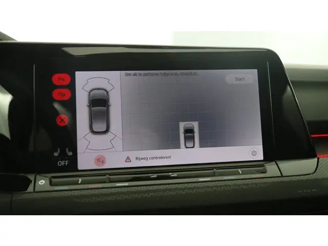 Volkswagen Golf GTI 2.0 TSI 245pk 2024 Benzine 35