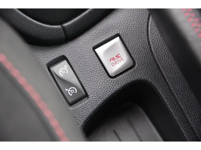 Renault Clio 1.6 R.S. /Uniek/Dealer onderhouden/ 2015 Benzine 7