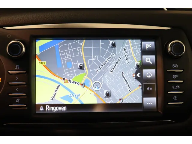 Toyota Yaris 1.5 Hybrid Executive 2019 Hybride Benzine 12