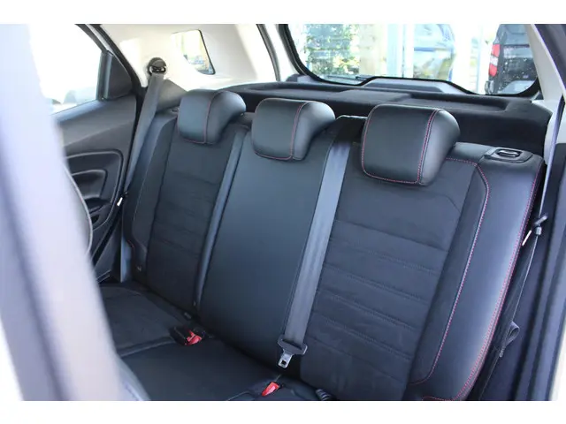 Ford EcoSport 1.0 EcoBoost ST-Line 2018 Benzine 11