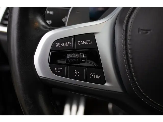 BMW X5 xDrive40i High Executive 2018 Benzine 47