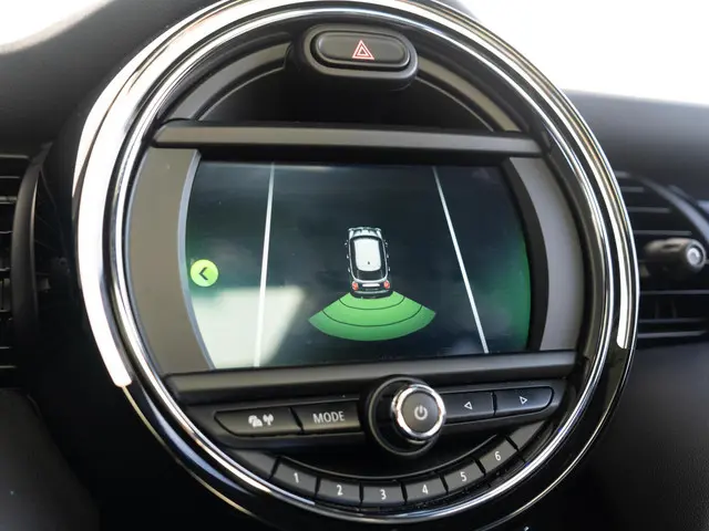 MINI 5-Deurs Cooper Aut. 2020 Benzine 28