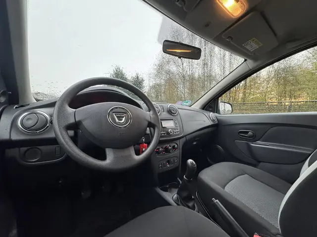 Dacia Sandero 1.2 16V /NAP/Trekhaak/Airco/ 2016 Benzine 11