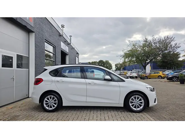 BMW 2 Serie Active Tourer 218i 2014 Benzine 6