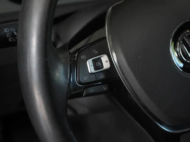 Volkswagen Golf 1.0 TSI Connected Series 2016 Benzine 11