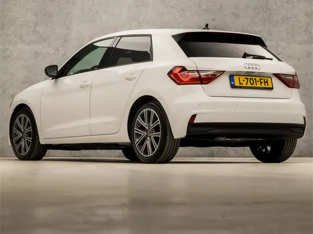 Audi A1 Sportback 25 TFSI Pro Line Sport 2021 Benzine 3