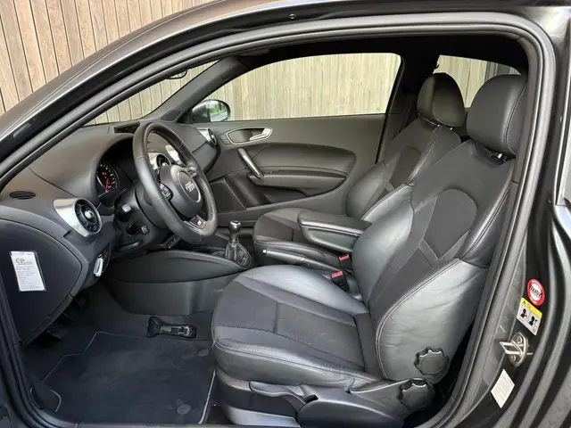 Audi A1 1.2 TFSI Pro Line S 2012 Benzine 16
