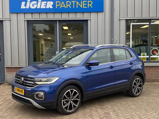 Volkswagen T-Cross 1.0 TSI R-Line 2021 Benzine 2