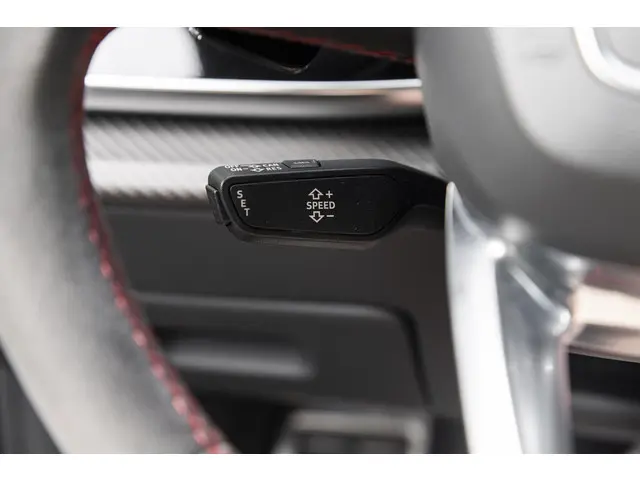 Audi RSQ8 4.0 TFSI quattro 2021 Benzine 65