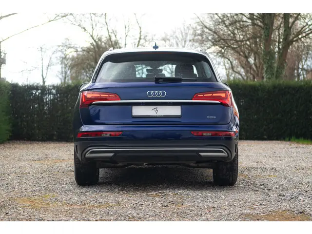 Audi Q5 50 TFSI e 2021 Hybride Benzine 28
