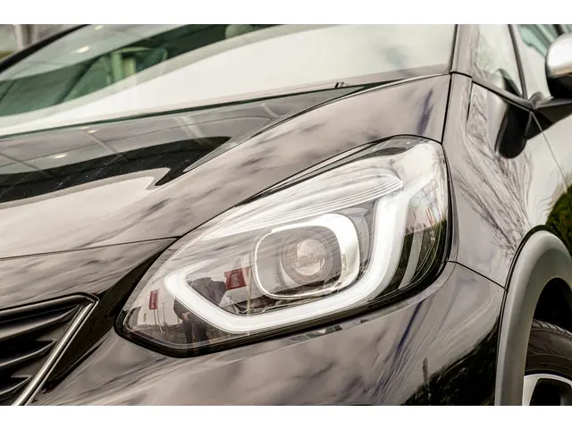 Honda Jazz 1.5i e:HEV CROSSTAR 2023 Hybride Benzine 29