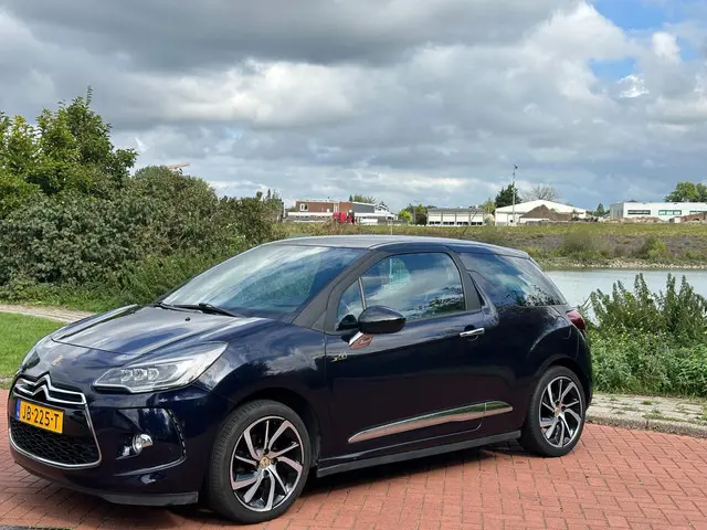 DS DS 3 1.2 PureTech 1955 Clima/Led/Navi/105PK 2016 Benzine 3