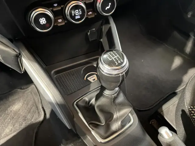 Dacia Duster 1.2 TCe Prestige 2018 Benzine 21