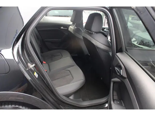 Audi A1 citycarver 30 TFSI epic Automaat 2020 Benzine 20