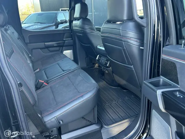 Ford F-150 USA Raptor R 5.2 V8 Supercharged 2024 Benzine 28