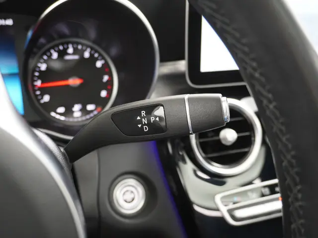 Mercedes-Benz C-Klasse 180 AMG line 2019 Benzine 22