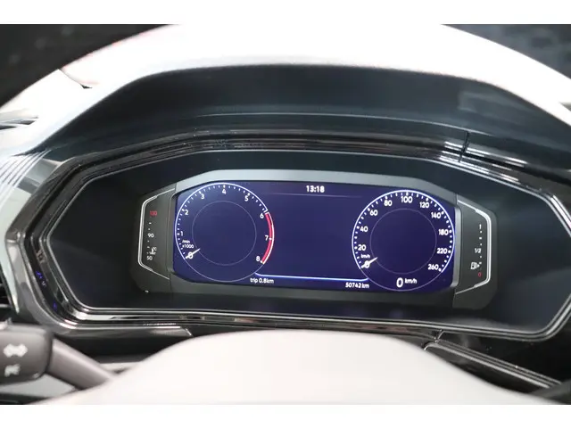 Volkswagen T-Cross 1.0 TSI Life Business 2021 Benzine 15