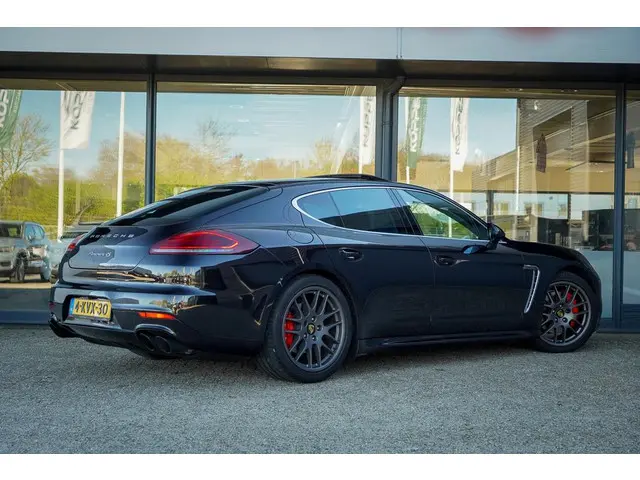Porsche Panamera 3.0 4S 2013 Benzine 4