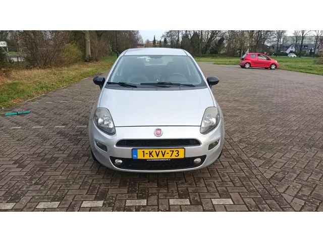 Fiat Punto Evo 0.9 TwinAir Clima / Nieuwe apk 2013 Benzine 7
