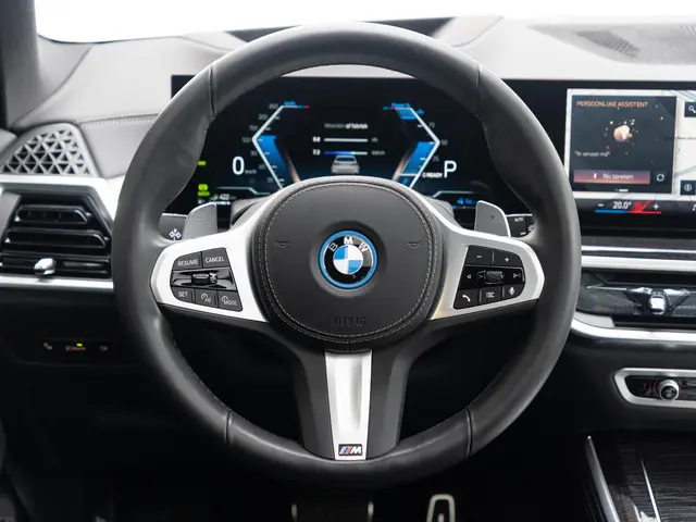 BMW X5 xDrive50e 2025 Hybride Benzine 7