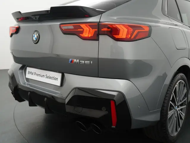 BMW X2 M35i xDrive 2024 Benzine 28