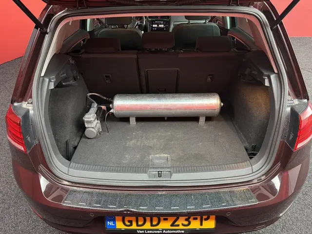 Volkswagen Golf 1.4 TSI Comfortline 2017 Benzine 12