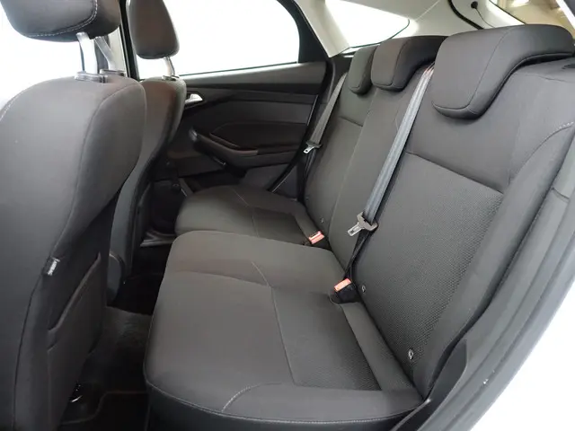 Ford Focus 1.0 Trend- 2018 Benzine 17