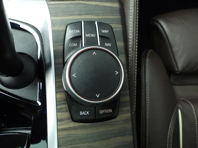 BMW 6 Serie Gran Turismo 630i 2020 Benzine 36