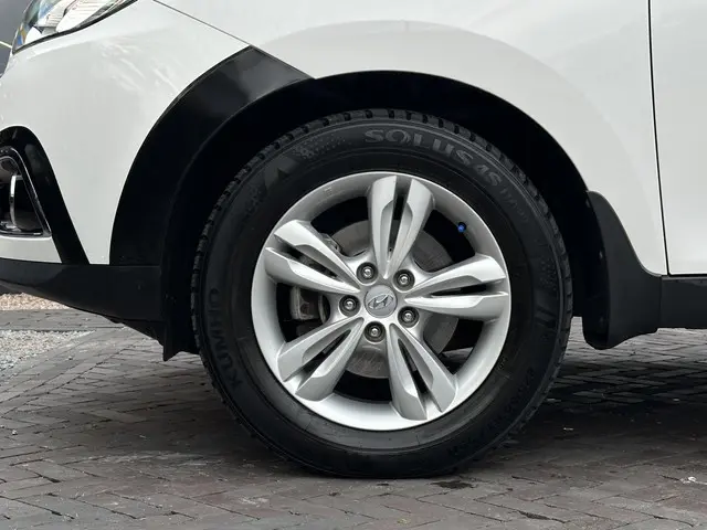 Hyundai ix35 2.0i Business Edition 2013 Benzine 6