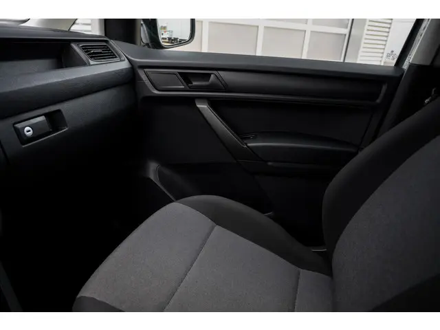 Volkswagen Caddy 1.2 TSI 86pk Benzine 2017 Benzine 23