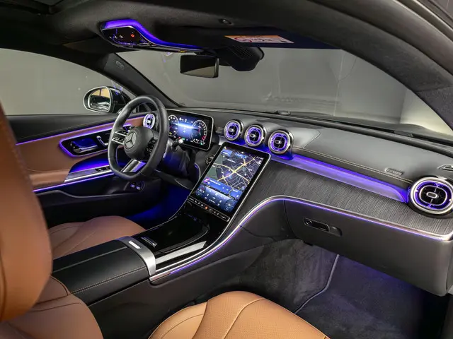 Mercedes-Benz CLE Coupé 300 e 2025 Hybride Benzine 15