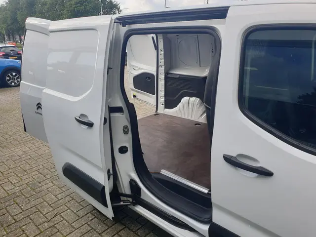 Citroën Berlingo 1.5 BlueHDI Driver 2022 Diesel 21